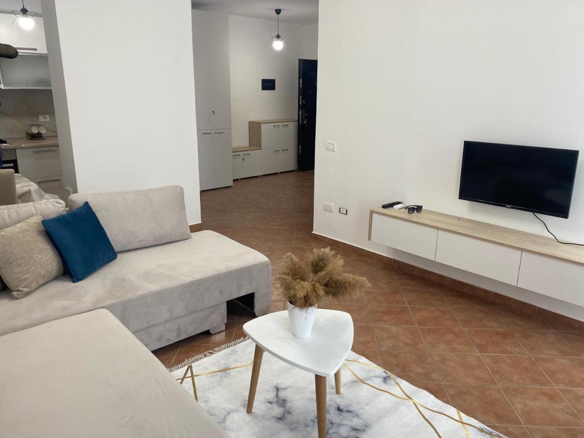 Kenza Apartment Shengjin Luaran gambar